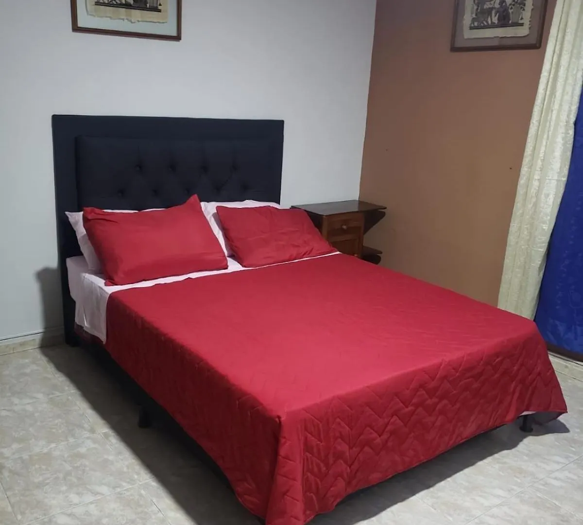 Casahotel La 33 Medellin